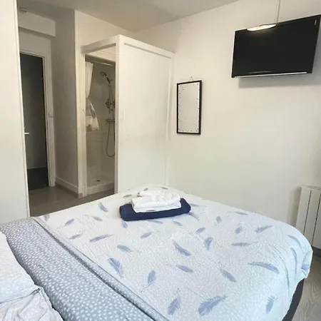 Balcon Hotel a capsule Beauvais